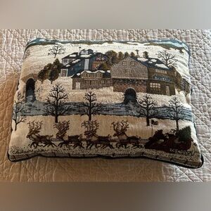 VTG 1986 Tapestry Charles Wysocki Pillow Winter Scene w/Santa & Reindeer FolkArt